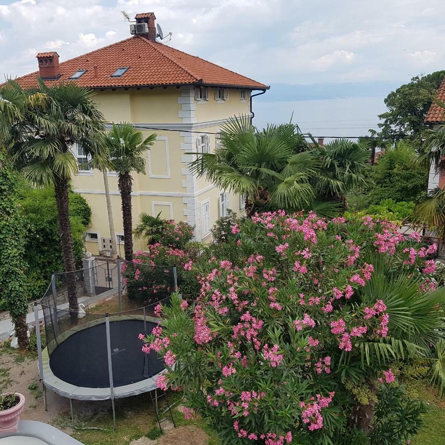 Villa Niki Rezine Lovran Dış mekan fotoğraf